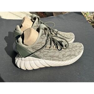Adidas Tubular Doom Sock Primeknit Olive Green‎ Women's Sneakers size 6.5